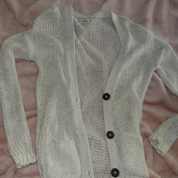 Hollister Sweaters - Hollister knit cardigan